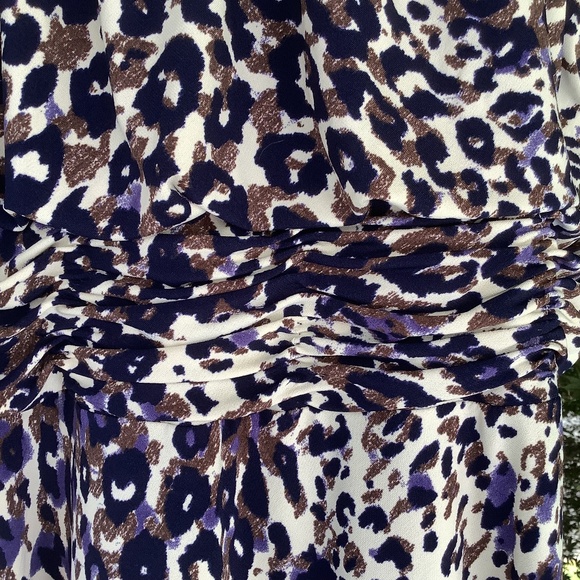 Suzy Chin for Maggy Boutique Leopard print dress, Size 8 - Picture 4 of 6